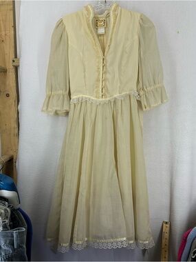 Gunne Sax 70s Vintage Wedding Dress Lace Womens Size 5 Cream